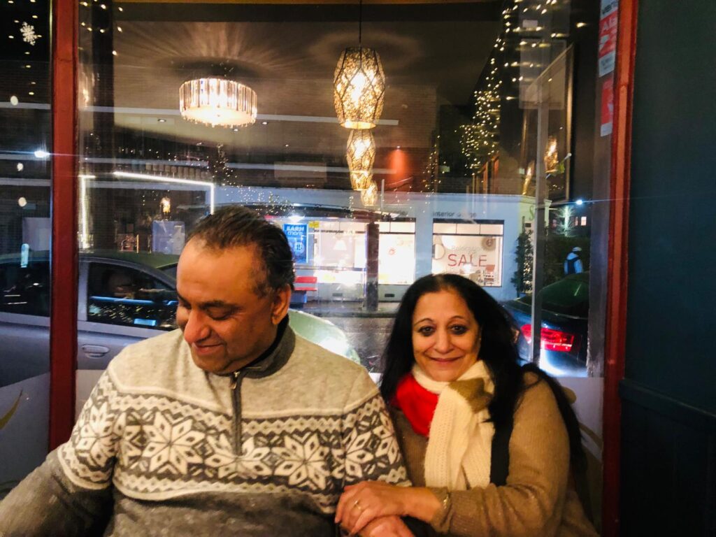 Unforgettable Evening with Aunt at Dilli Haat Bournemouth-Indian Food in Europe 